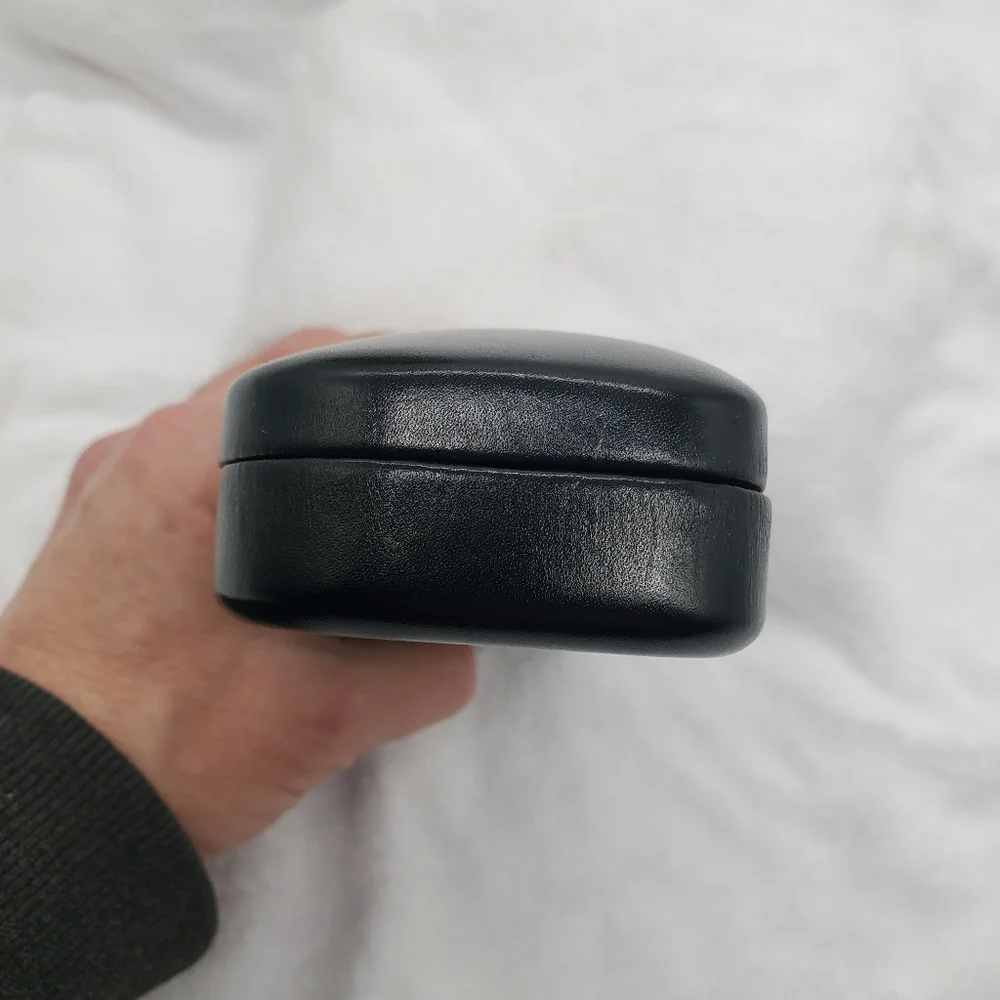 ♤♤ Coach Black Hard-shell Eyeglass Case 6